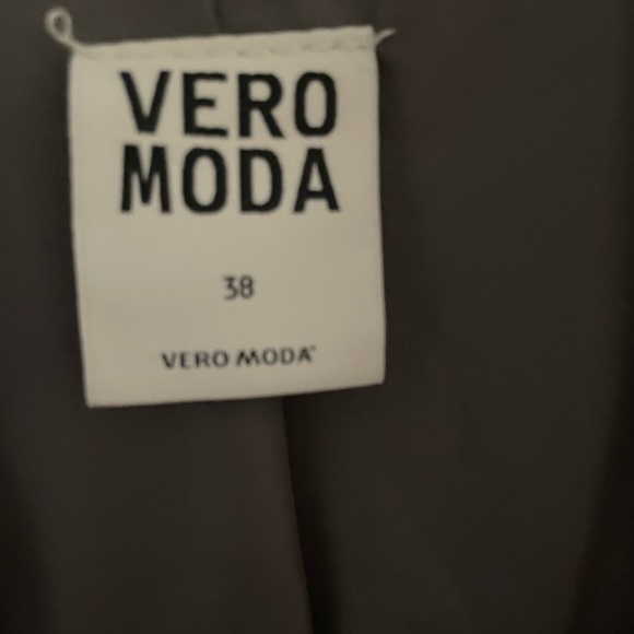 Grey Vero Moda Coat Size 38 - Picture 3 of 3